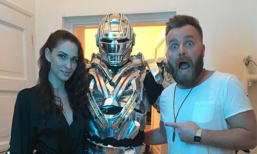 New Level Empire - sci-fi a nagy találkozásról | Gold Record