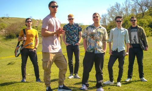 A Hősök és a Halott Pénz összefogtak egy jobb életért! | Gold Record