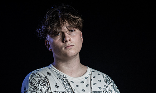 Kens - Kritika | Gold Record