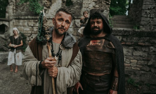 Monumentális új klip Pápai Jocitól és Majkától  | Gold Record