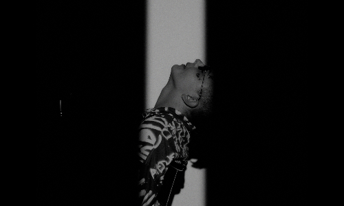 Alee feat. MC Hawer: Travis | Gold Record