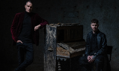 Molnár Tamás feat. Pajor Tamás: Világot cserélek  | Gold Record