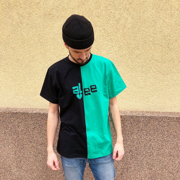 Alee - Prémium logós póló