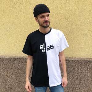 Alee - Prémium logós póló