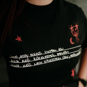 MARGARET ISLAND - UNISEX PÓLÓ FELIRATOS - Szomorkodó