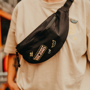 Margaret Island 10 övtáska #1 - Gold Record