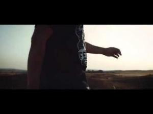 HŐSÖK – Mondd el, mit látsz (feat. Essem) | Gold Record