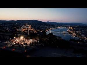 LÓCI JÁTSZIK – Szív-láb-dob | Gold Record