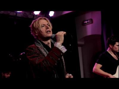 BOWIES KEEP SWINGING – Changes | Gold Record