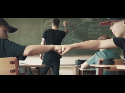 FISH! – Iskolába jársz | Gold Record