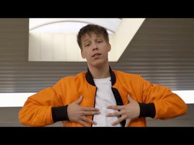 MANUEL – Mint egy filmben | Gold Record