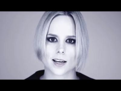 HONEYBEAST – Reggeli napfény | Gold Record