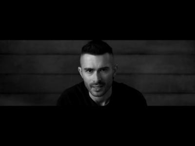 BYEALEX ÉS A SLEPP – Feküdj ide | Gold Record