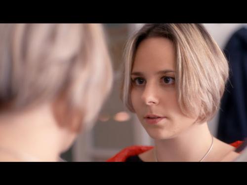 HONEYBEAST – Ego | Gold Record