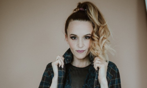 Kollányi Zsuzsi | Gold Record